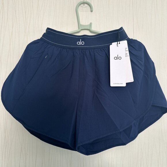 ALO Yoga Pants - Alo Yoga Black Double Layer Athletic Shorts with Liner Stretch Size L